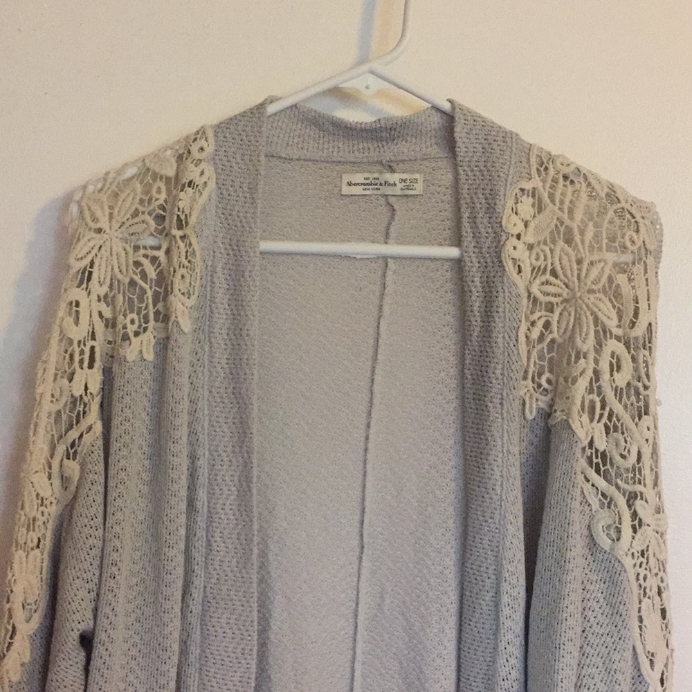 Lightweight cardigan